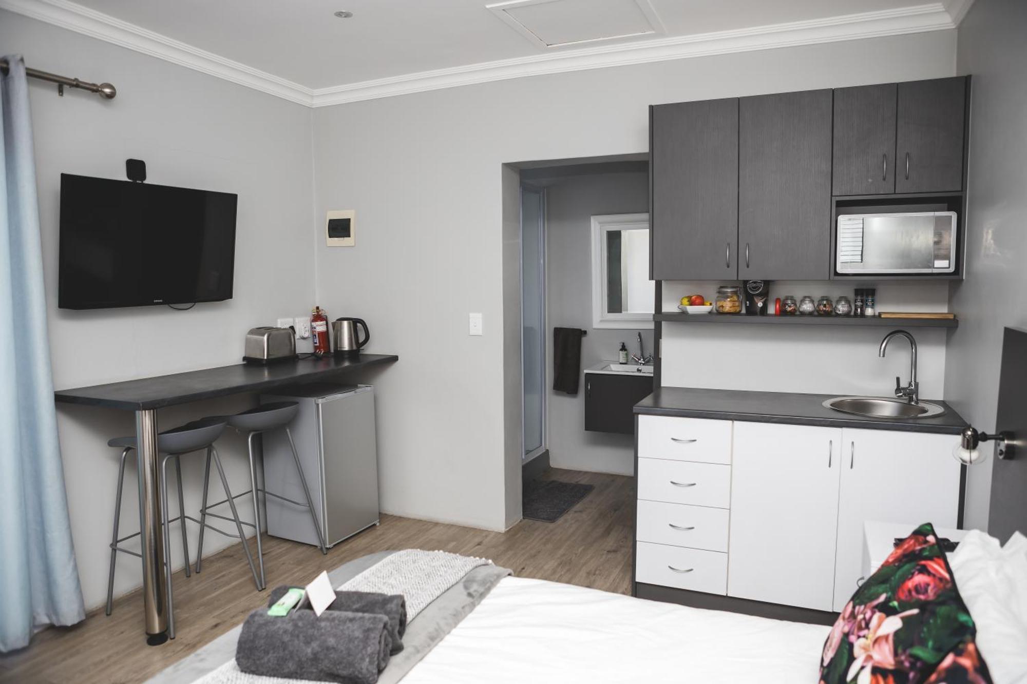 Wanderlust Private Studio Apartment Langebaan Ngoại thất bức ảnh